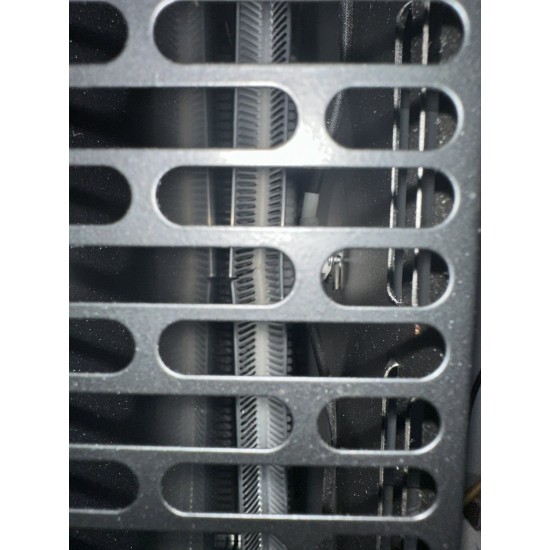 НЕРАБОТЕЩ Конвекторен отоплител EASYmaxx 2000W с черен стъклен панел